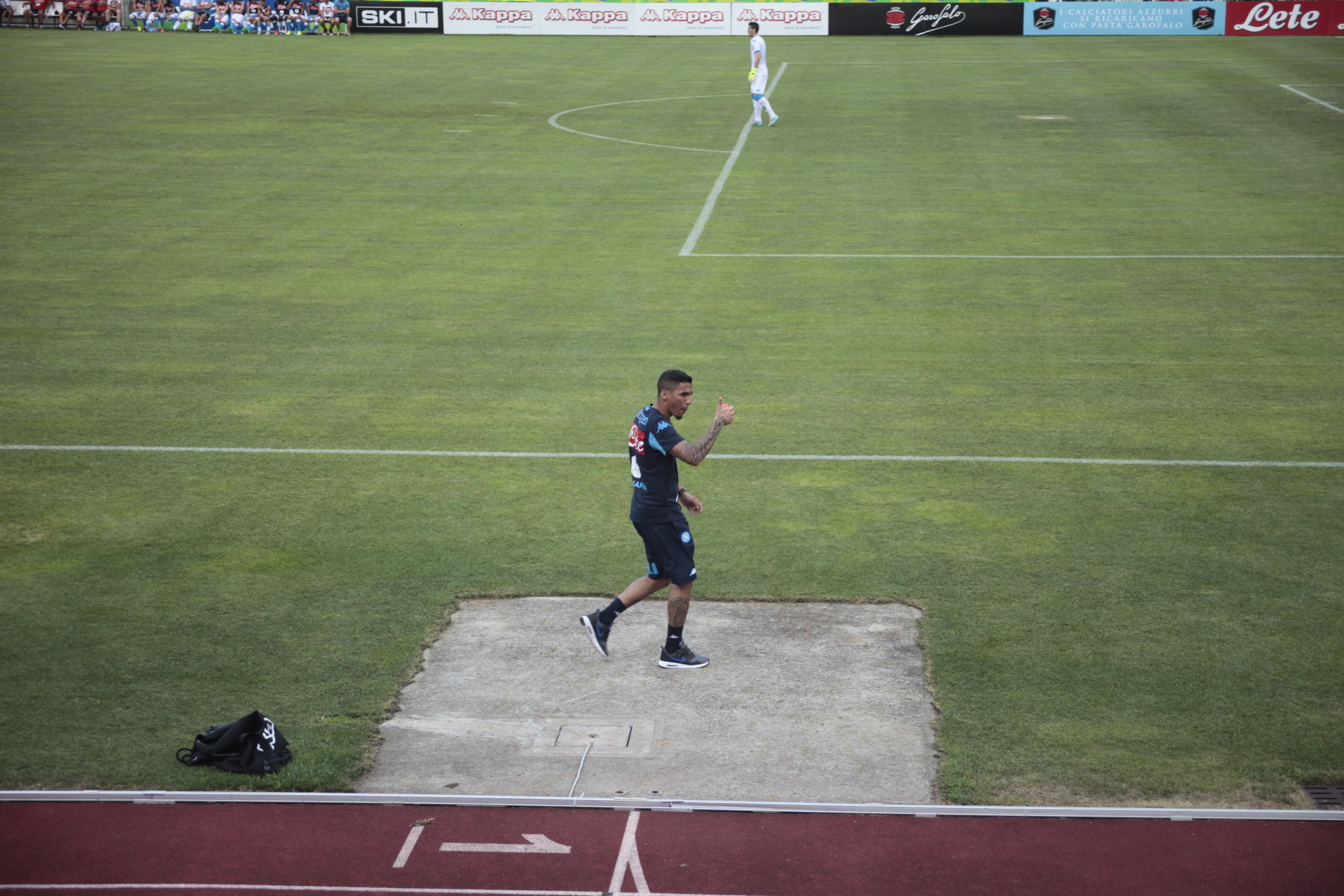Live Napoli Anaune De Guzman