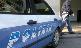 Violentata nella circumvesuviana di San Giorgio a Cremano: arrestati tre giovani