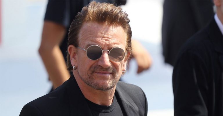 Bono al San Carlo di Napoli con "Stories of Surrender"