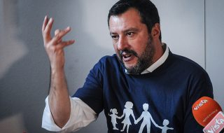 De Magistris: "Salvini ha reso il Paese più insicuro e più violento"