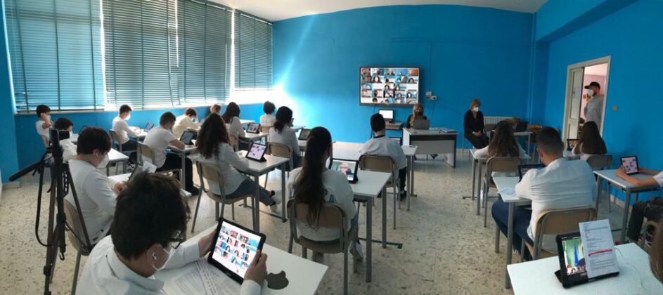 Presentazione Aula "Apple": la tecnologia cambia l'istruzione