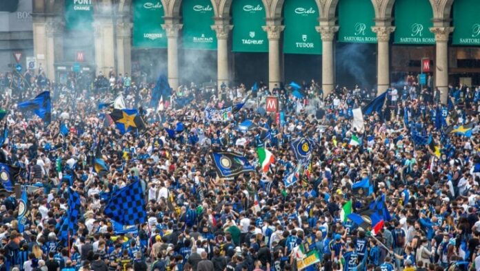 Inter campione d'Italia e 30mila persone in strada