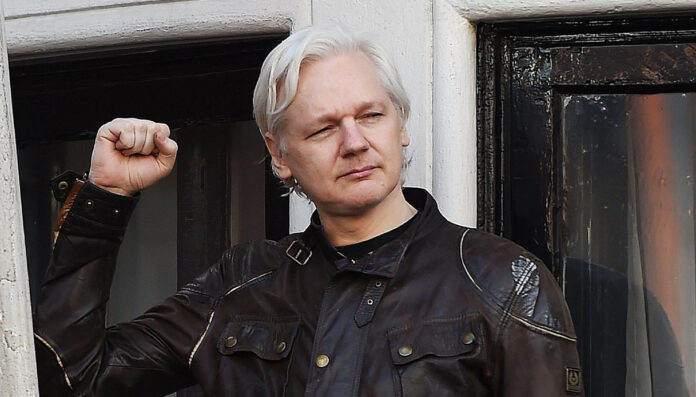 Assange, alla moglie il premio Pimentel Fonseca