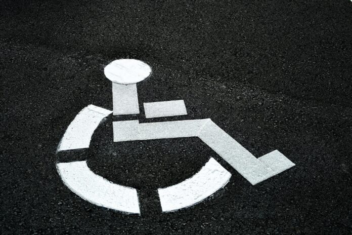 Afragola, ancora danni all'auto dell'associazione che difende i disabili