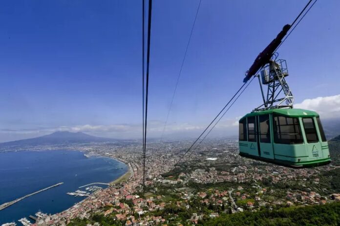 Funivia del Faito: da domani entra in vigore l'orario estivo