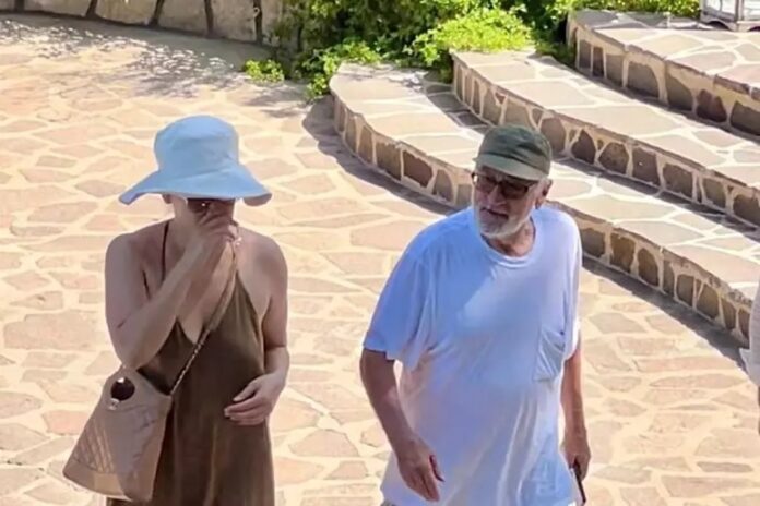 Robert De Niro con il suo yacht a Ischia