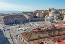 Maratona di Napoli, da domani il villaggio in piazza del Plebiscito