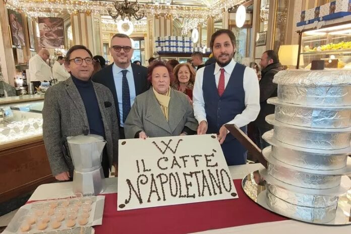 Napoli, Giornata del caffè al Gambrinus