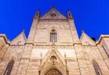 Il Duomo di Napoli ospita il "Concerto per la pace"