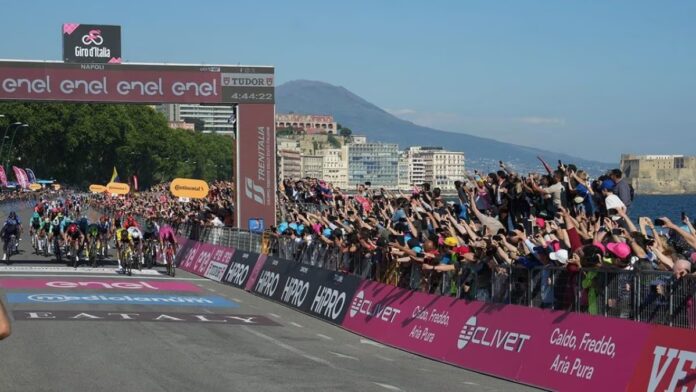 Il Giro d'Italia torna a Napoli, passando per il Parco Verde di Caivano