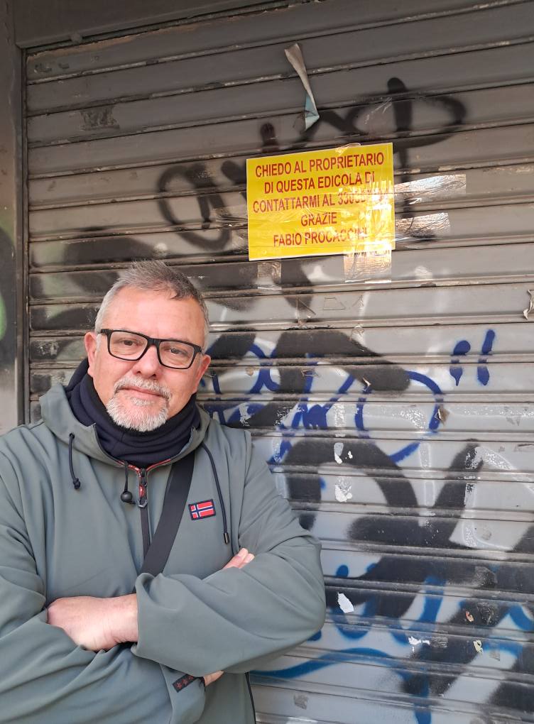 Edicole dismesse a Napoli, l'appello dell'avvocato Procaccini