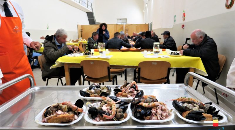 Zuppa di cozze solidale al CPA di Napoli