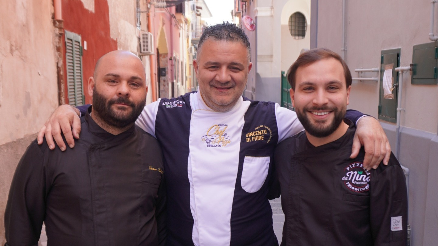 “Madre pizza - Acerra che lievita” con Paolella, di Fiore e Pannella