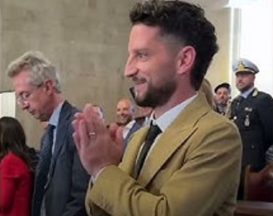 Dries Mertens ha ricevuto la cittadinanza onoraria di Napoli
