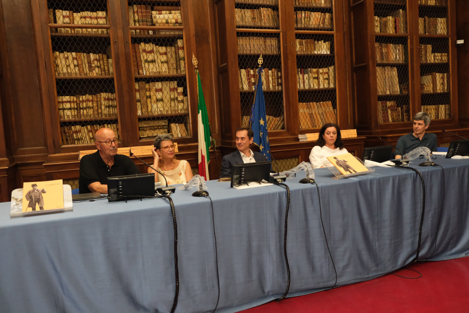 Inaugurata a Napoli la mostra “Scarpetta 100°”: resterà visitabile fino a Dicembre