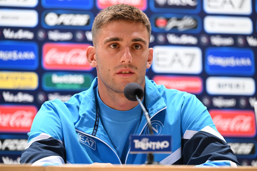 Lucca: “Napoli è stata la mia prima scelta. Con Conte posso crescere tanto, voglio arrivare al top”