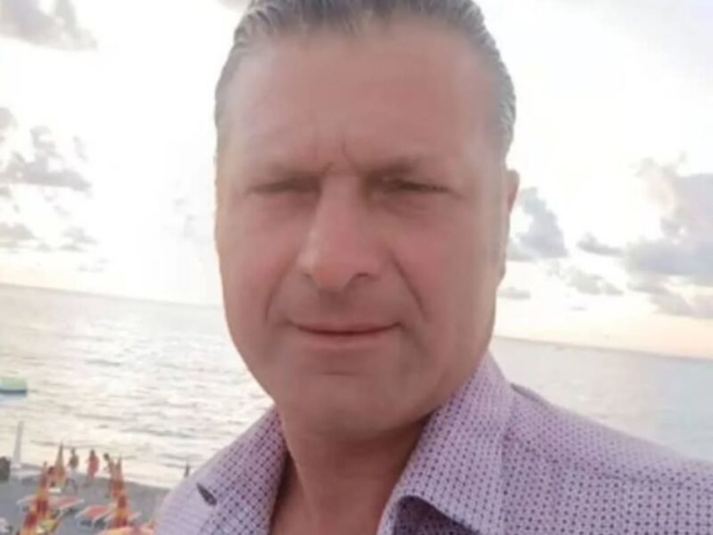 Napoli, addio a Luigi Di Sarno: la città chiede giustizia