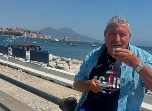 Tommaso Starace va in pensione: lo sorico magazziniere del Napoli saluta dopo mezzo secolo