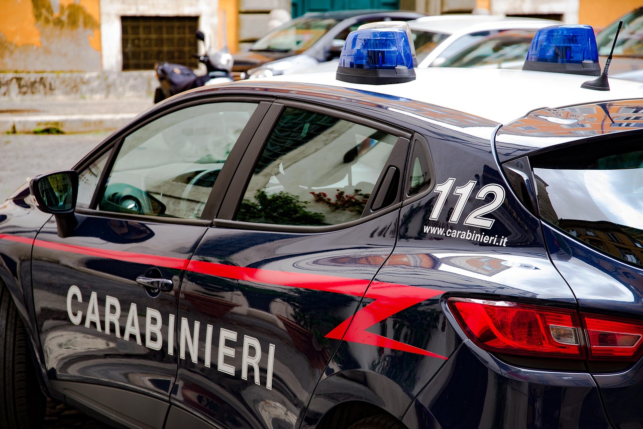 Rapina a Melito di Napoli, 15enne tradito dall’etichetta sul giubbotto