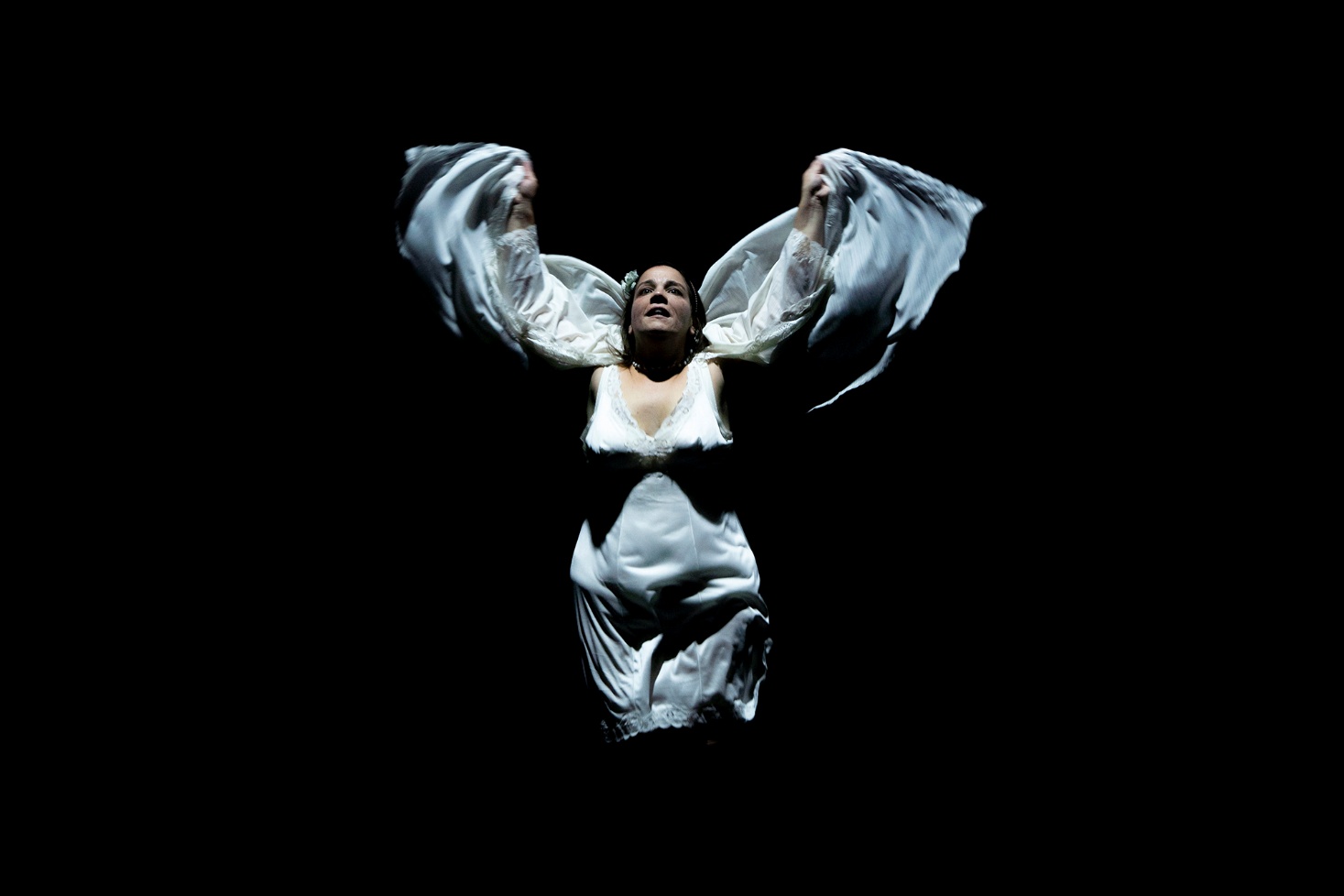 EMMA DANTE IN SCENA AL TEATRO SAN FERDINANDO