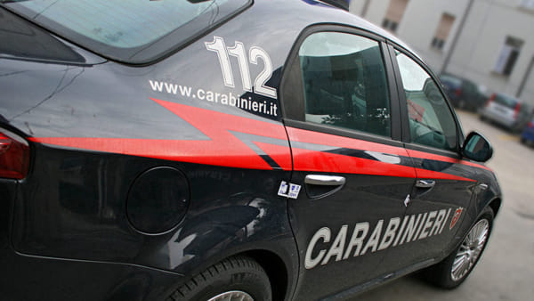 Caivano, ubriaco tenta di portare via bimbo alla madre: arrestato